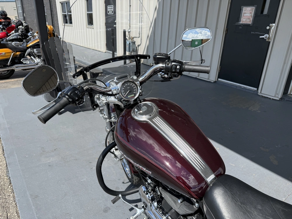 2006 Harley-davidson Sportster 1200 Custom alt