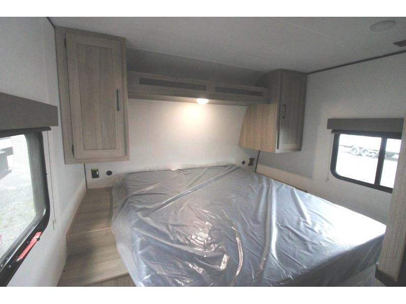 Keystone Rv Coleman 22bx 2027 alt