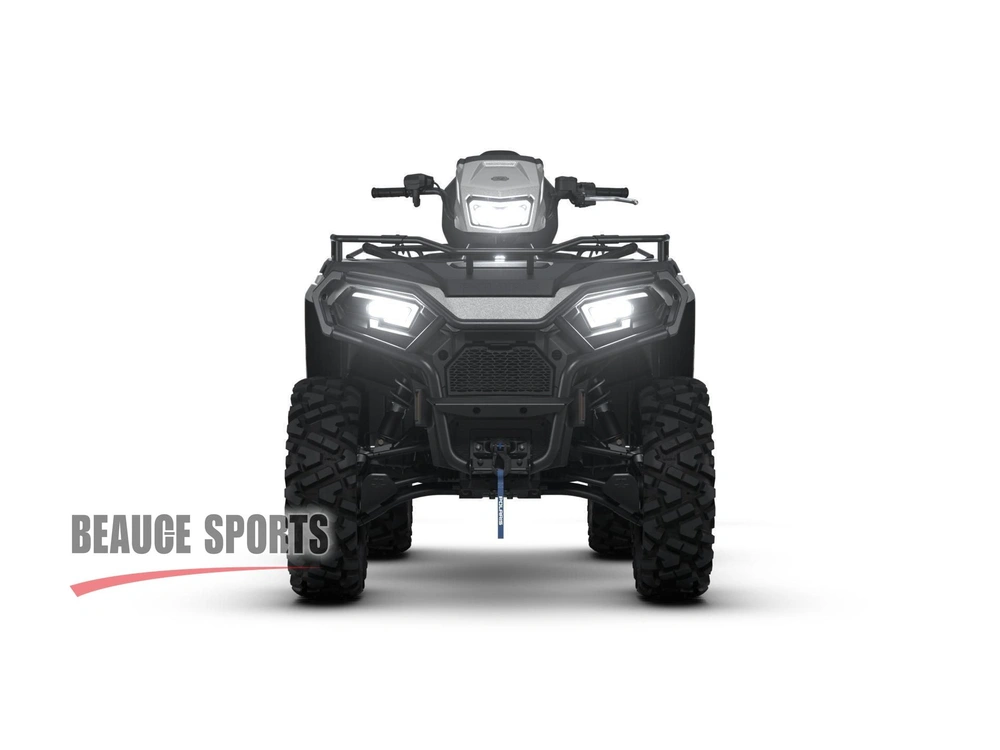 2026 Polaris Sportsman Touring 570 Ultimate Turbo Silver Vtt 2 Places Confort Passager Balade Sentier Chasse Bois Direction Assistée Pleinement Équipé Duo Familial Outlander Max Kodiak Trv alt
