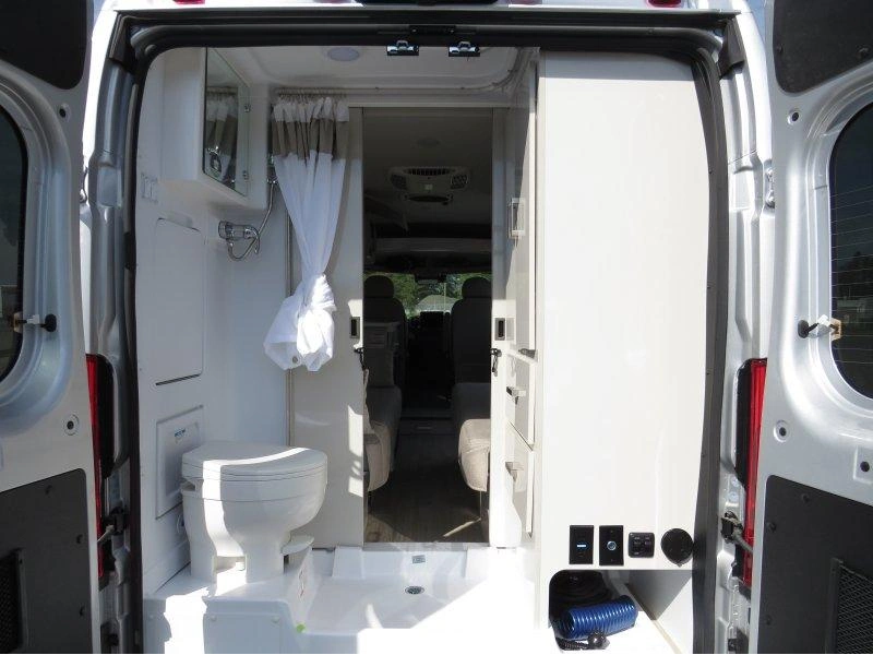 Thor Motor Coach Tellaro 20l 2027 alt