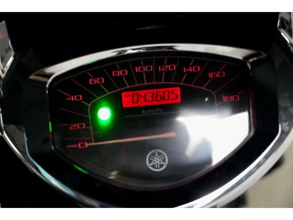 Yamaha V-star 1300 2017 alt