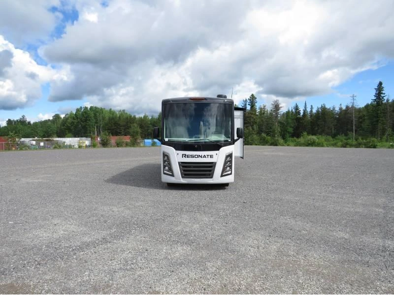Thor Motor Coach Resonate 29d 2026 alt