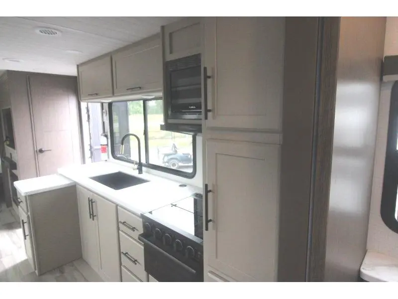 2027 Keystone RV Cougar 26LBW