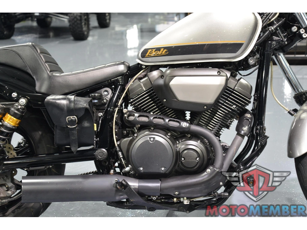 2015 Yamaha Bolt C Spec alt