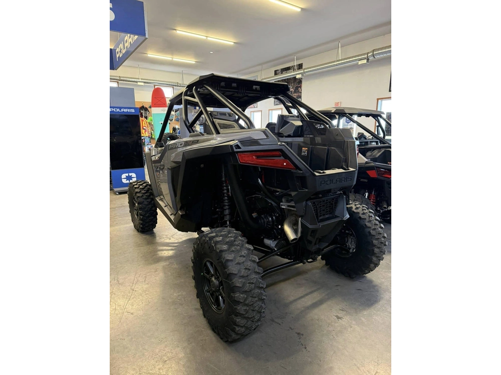 2026 Polaris Rzr Pro Xp Ultimate alt