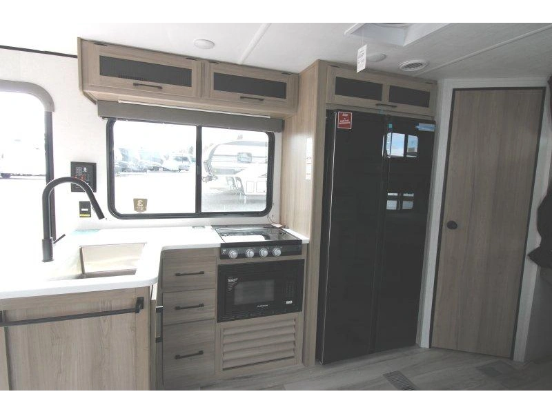 Keystone Rv Coleman 28bhs 2026 alt