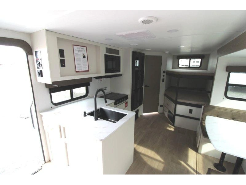 Grand Design Transcend 23bhx 2026 alt