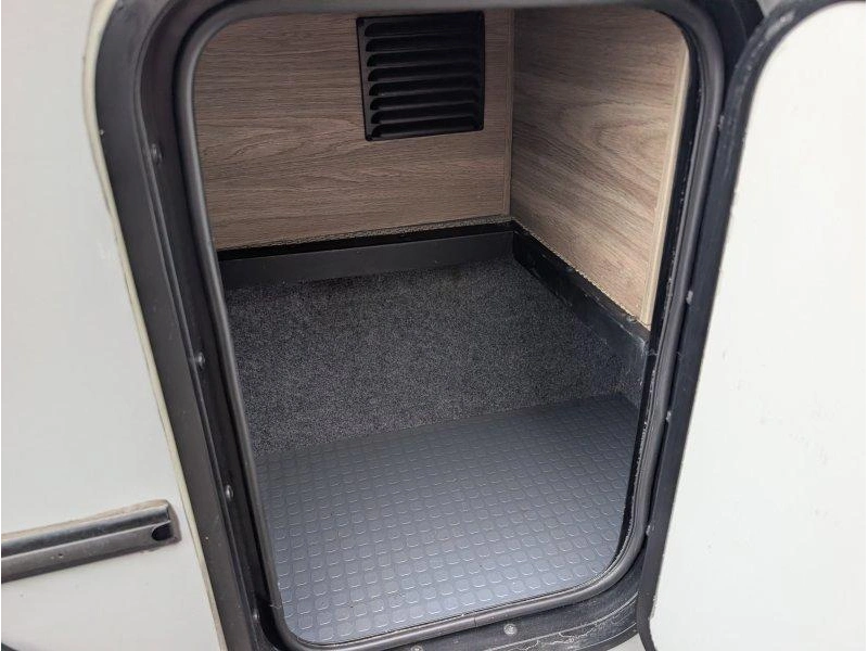 Winnebago Ekko 23b 2025 alt