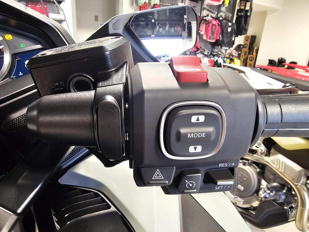 2026 Honda Gold Wing Tour Abs alt