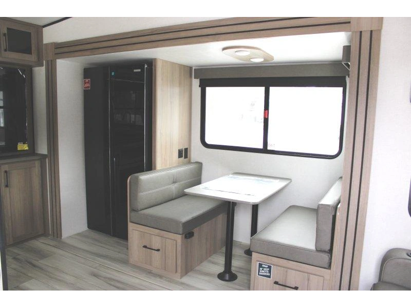 Keystone Rv Coleman 2400rex 2026 alt