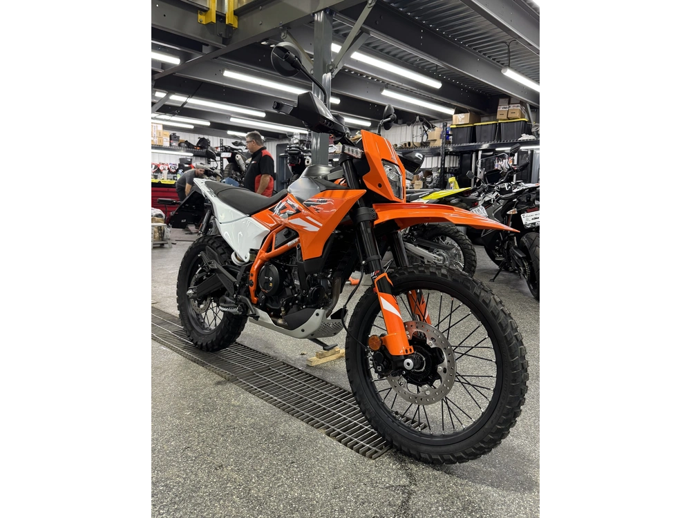 2026 Ktm 390 Enduro R alt