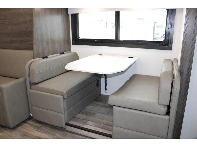 Jayco Melbourne 24r 2026 alt