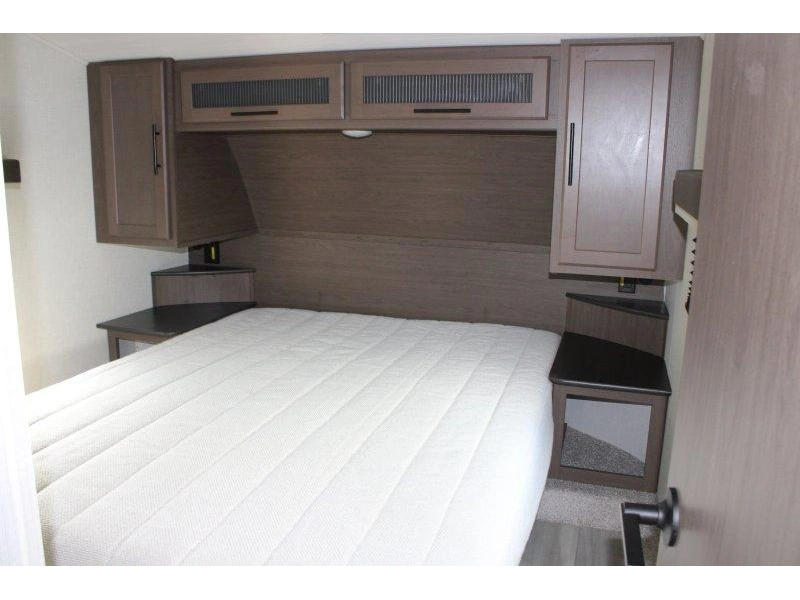 Keystone Rv Cougar 2400re 2026 alt