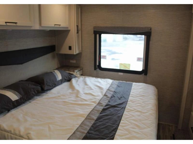 Thor Motor Coach Ace 29d 2023 alt