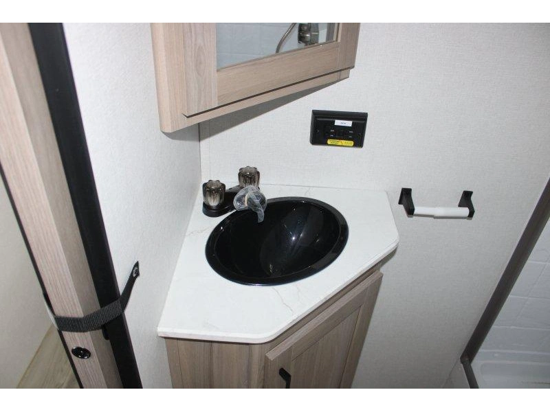 Keystone Rv Coleman 25rex 2026 alt
