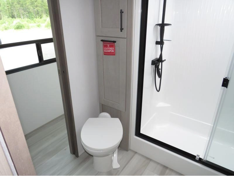 Grand Design Influence 2903rl 2026 alt