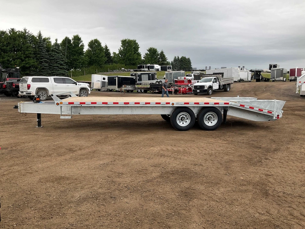 2027 Canada Trailers 8.5x22 7 Ton Galvanized Deckover Equipment Trailer alt