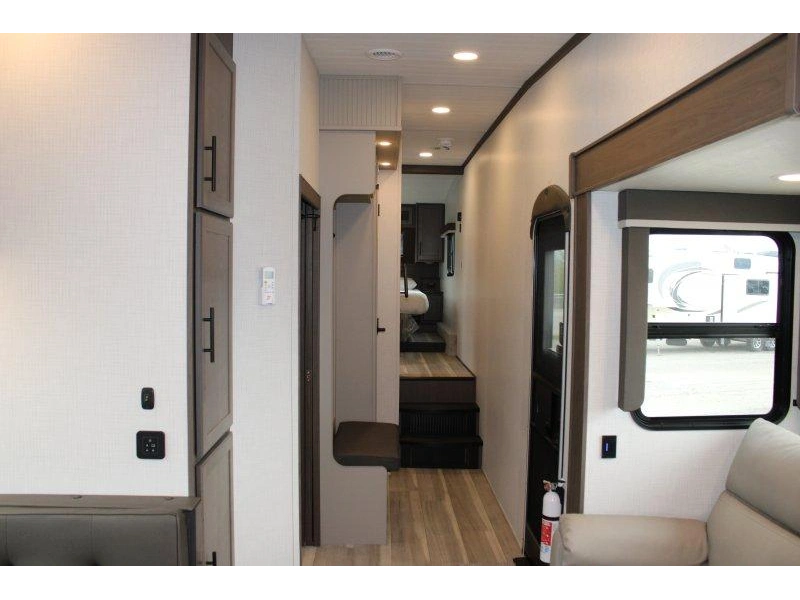 Keystone Rv Cougar 29mbd 2026 alt