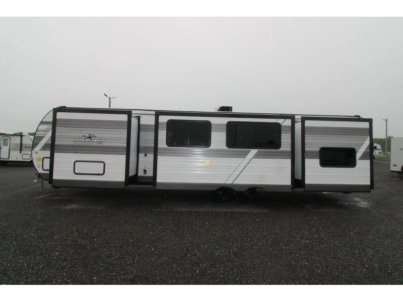 Jayco Jay Flight 325bht 2027 alt