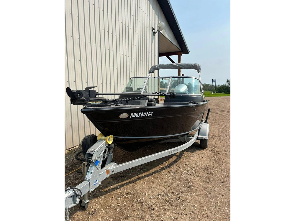 2018 Lund Boat Co 1775 Impact alt