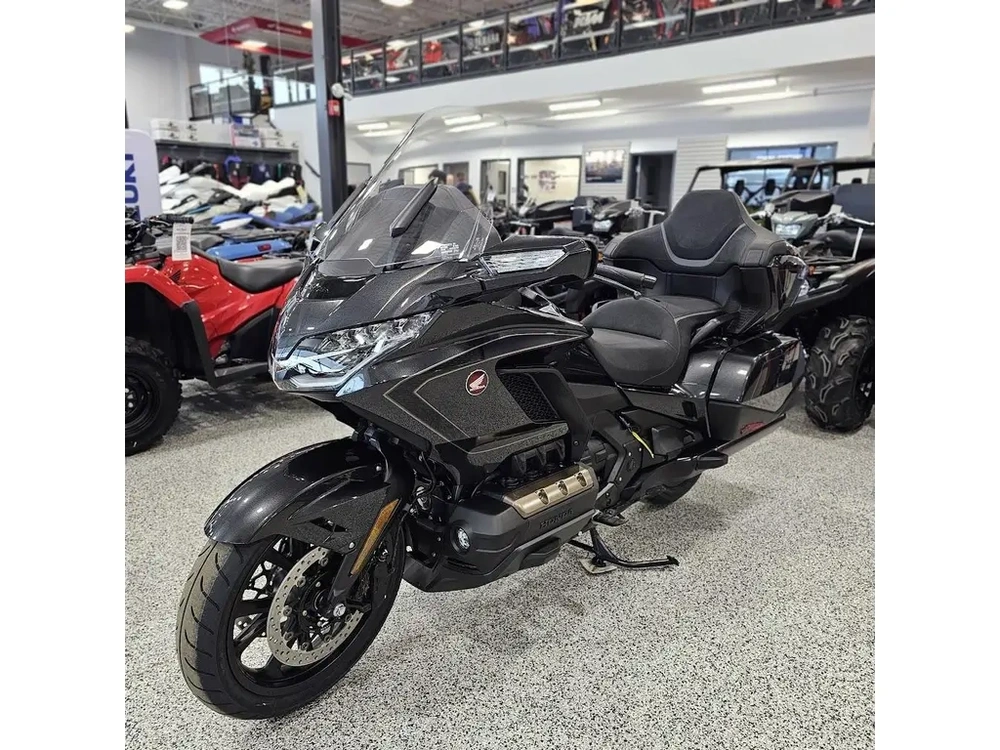 2026 Honda Goldwing Tour 6 Speed alt
