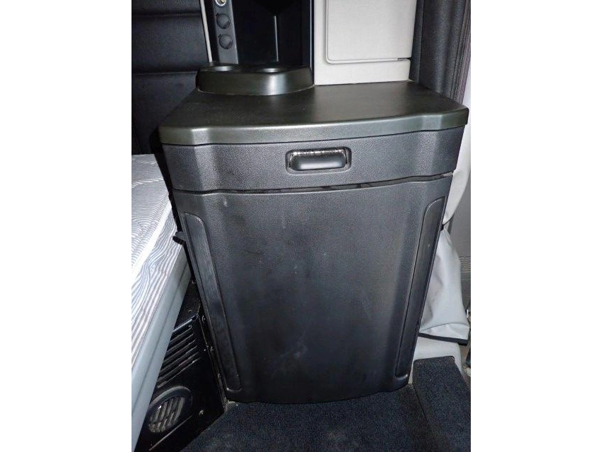 Peterbilt 589 2025