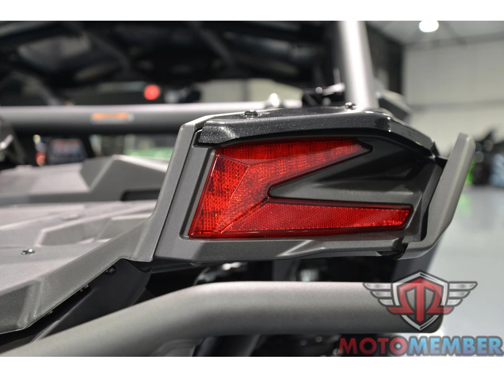 2026 Can-am Maverick X3 Max X Rs Turbo Rr Triple Black_10.25 In Infotainment alt