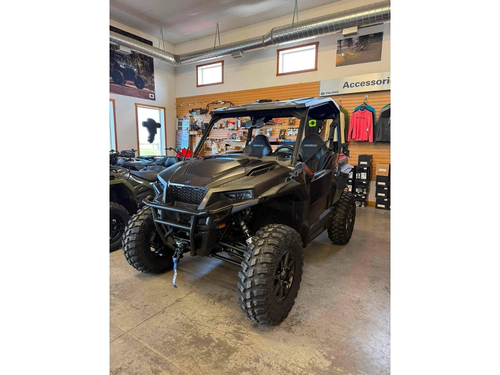 2026 Polaris General Xp 1000 Ultimate alt