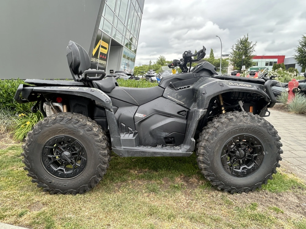 2026 Can-am Outlander Max Bc 1000r alt