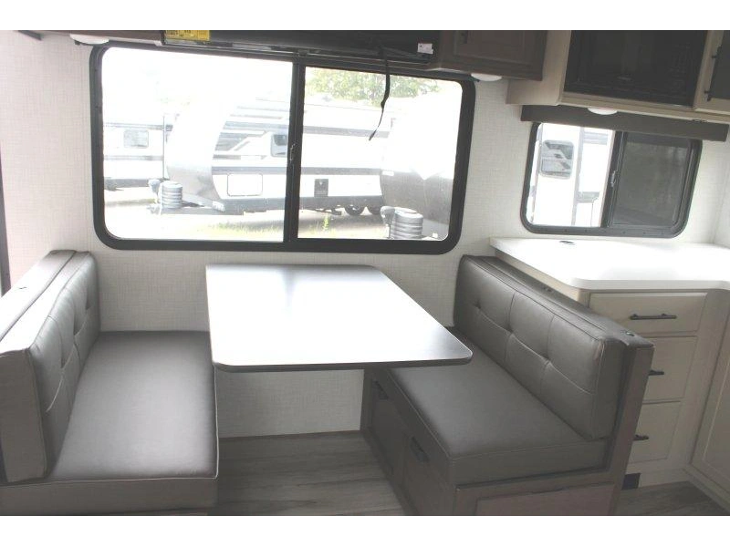 Keystone Rv Cougar 25mle 2027 alt