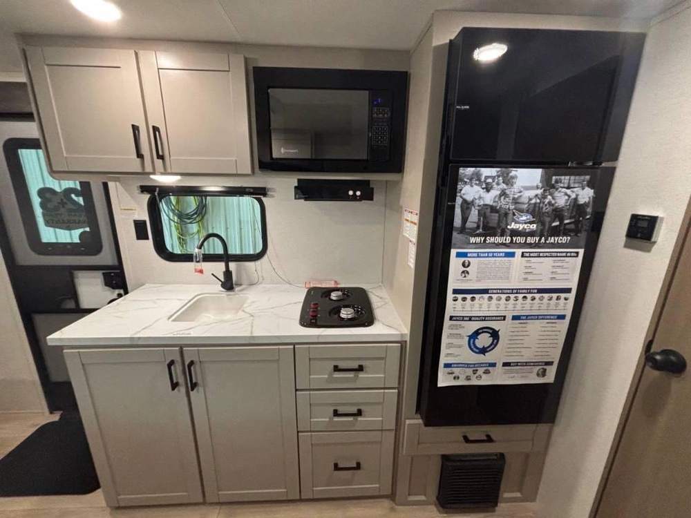 Jayco Jay Flight 175bh 2027 alt
