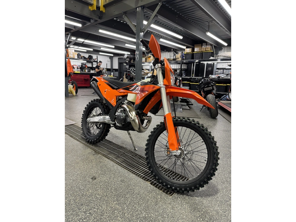 Ktm 300 Xc-w 2027 alt