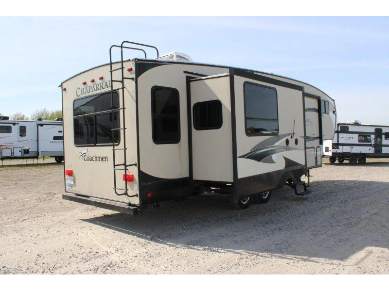 Coachmen Chaparral 31rls 2016 alt