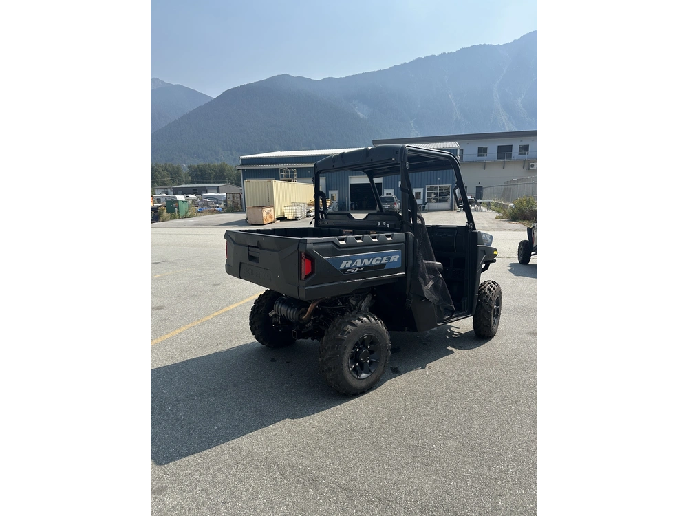 2026 Polaris Ranger Sp 570 Premium Zenith Blue W/roof *$132 Bi-weekly* alt