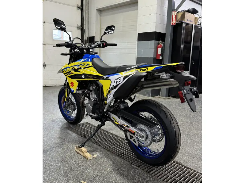 Suzuki DR-Z4SM 2025