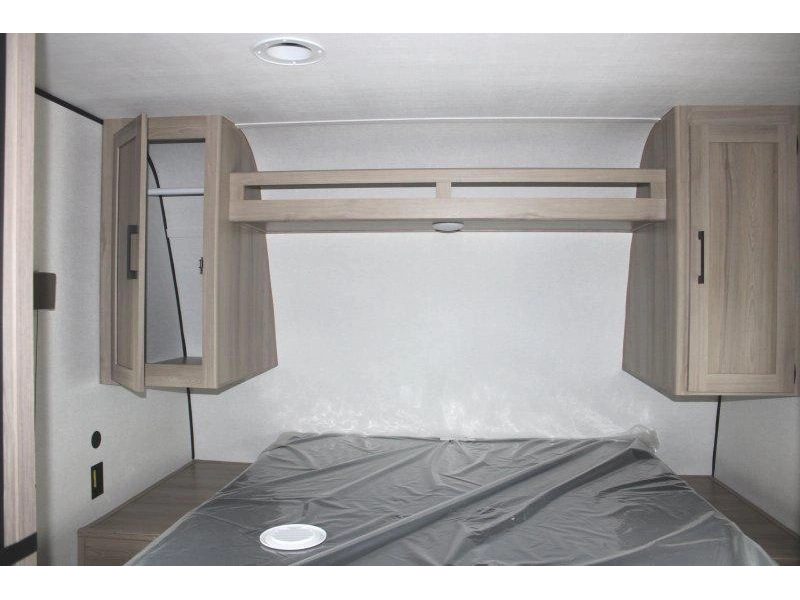 Keystone Rv Coleman 25b 2026 alt