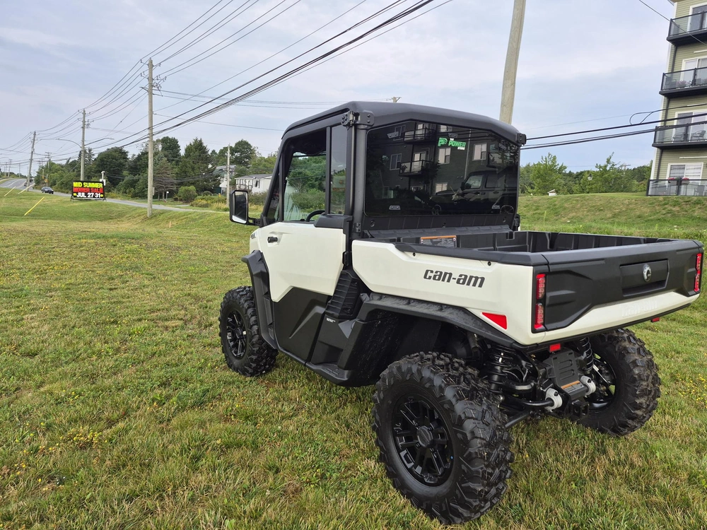 2026 Can-am Defender Limited Cab Hd11 alt