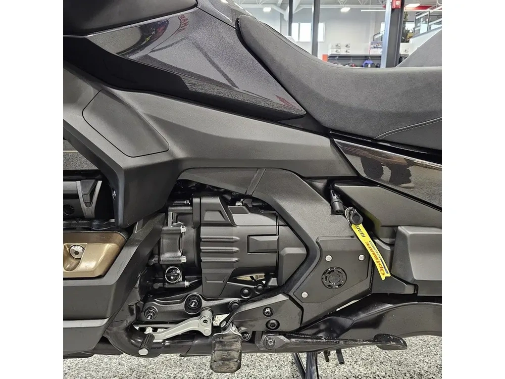 2026 Honda Goldwing Tour 6 Speed alt