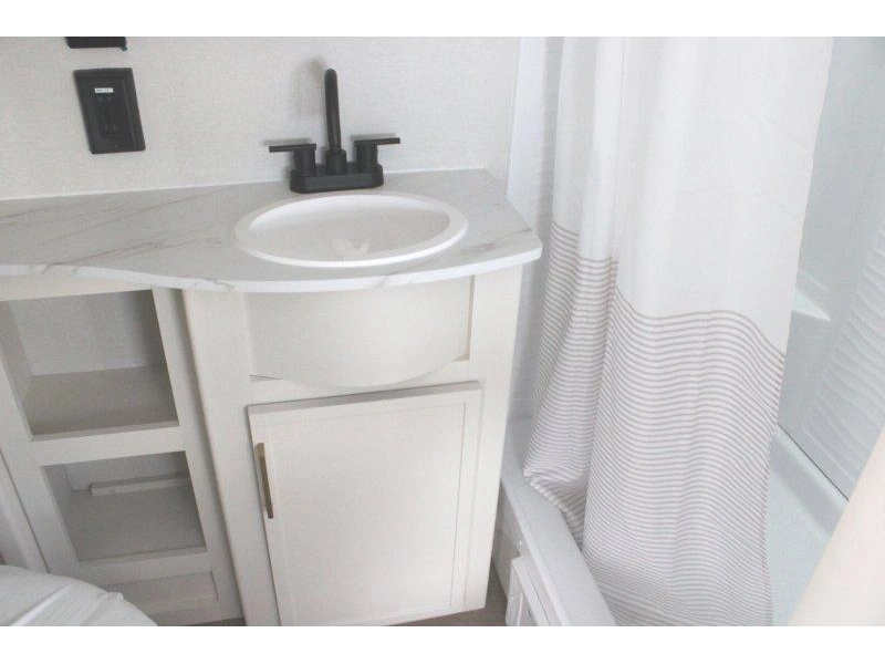 Grand Design Transcend 25mlx 2026 alt