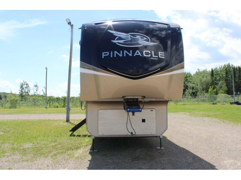 Jayco Pinnacle 36kpts 2022 alt