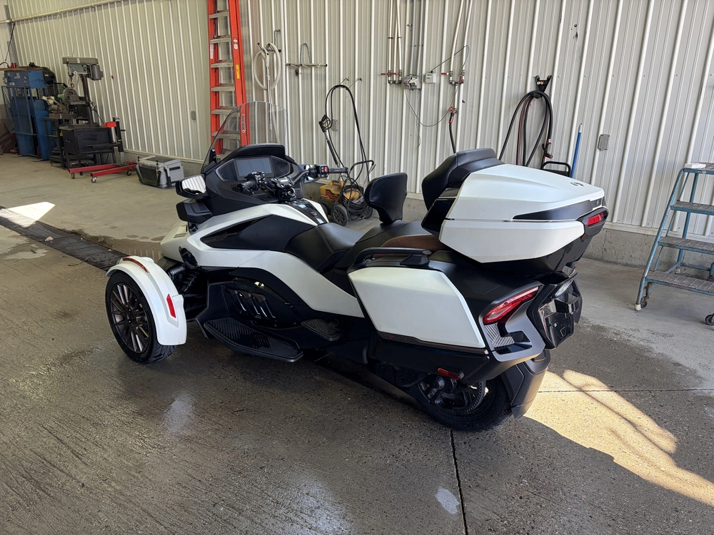 Can-am Spyder Rt Ltd Sea-to-sky 2024 alt