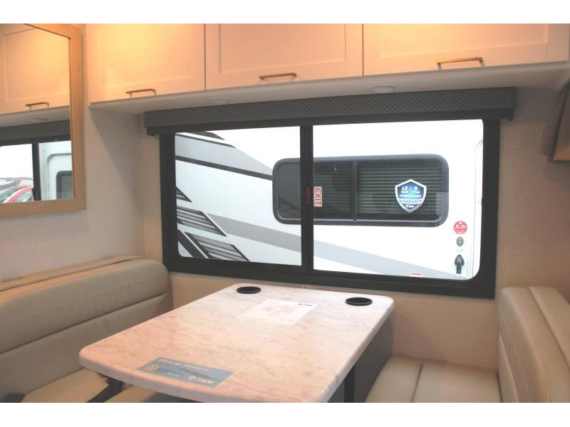 2026 Thor Motor Coach Four Winds 22z alt