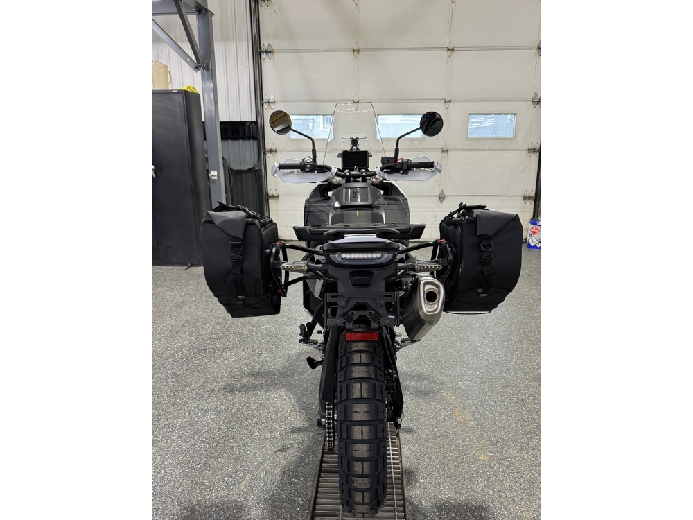 Husqvarna Norden 901 Expeditio 2025 alt