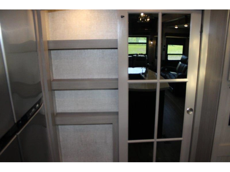Jayco Pinnacle 36kpts 2022 alt