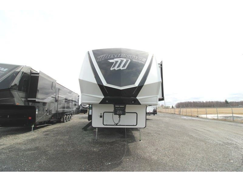 Grand Design Momentum 320g 2026 alt