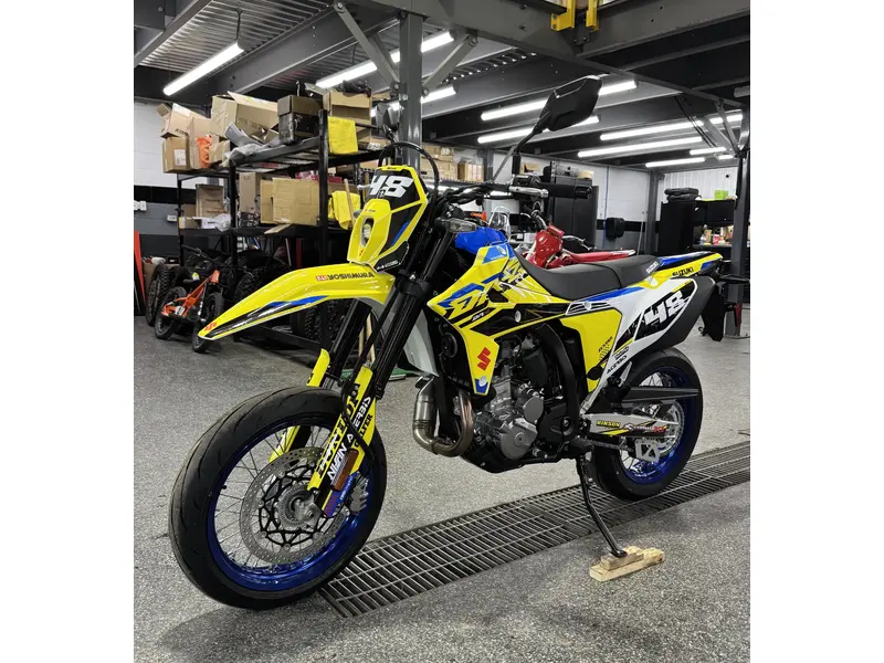 Suzuki DR-Z4SM 2025