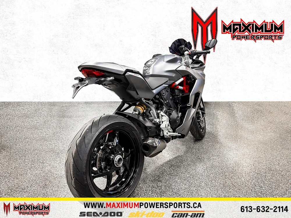 2019 Ducati Supersport alt