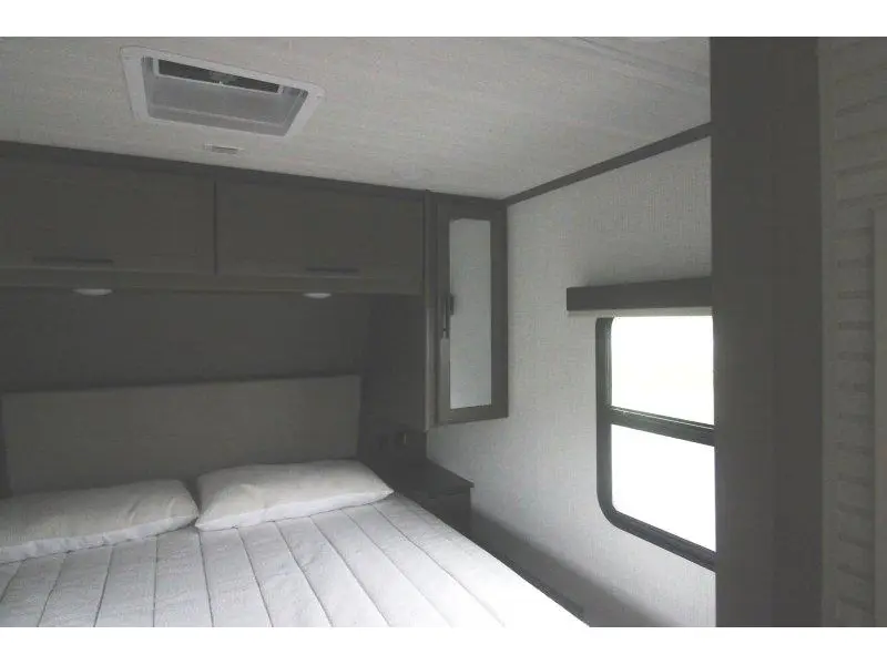 2027 Keystone RV Cougar 26LBW