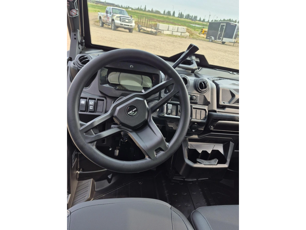 2026 Can-am Defender 6x6 Limited Cab Dusty Navy alt