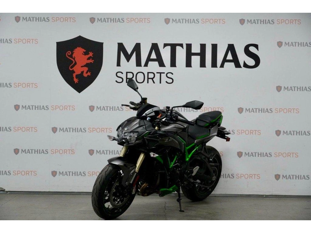 2025 Kawasaki Zh2 Se alt
